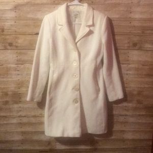 GORGEOUS OFF WHITE PEACOAT M